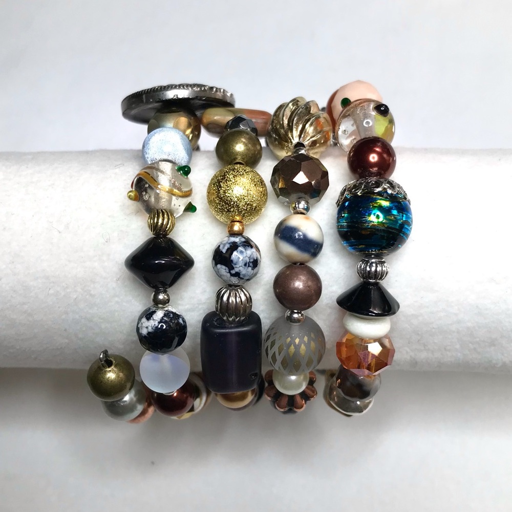 Handmade Bracelet with Vintage and Modern Elements (NB62-1H) New Without Tags - Picture 3 of 9